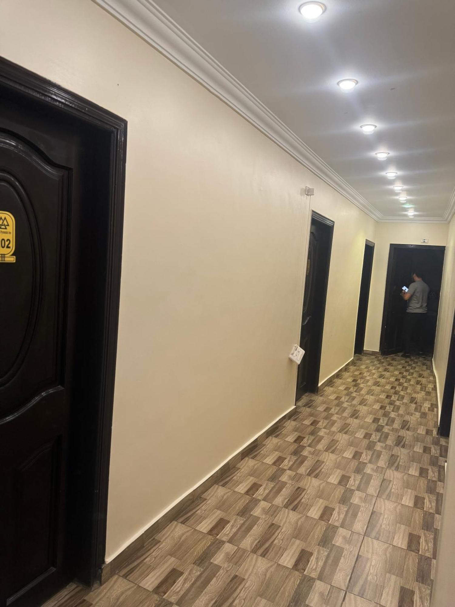 Pyramids And Sphinx Hotel Kafrat al Jabal Exterior photo